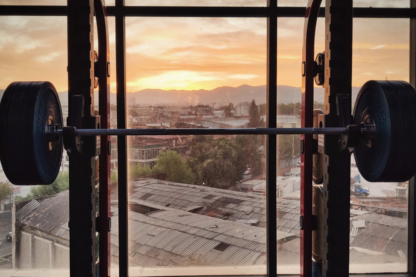 Как правильно приседать: советы пауэрлифтера