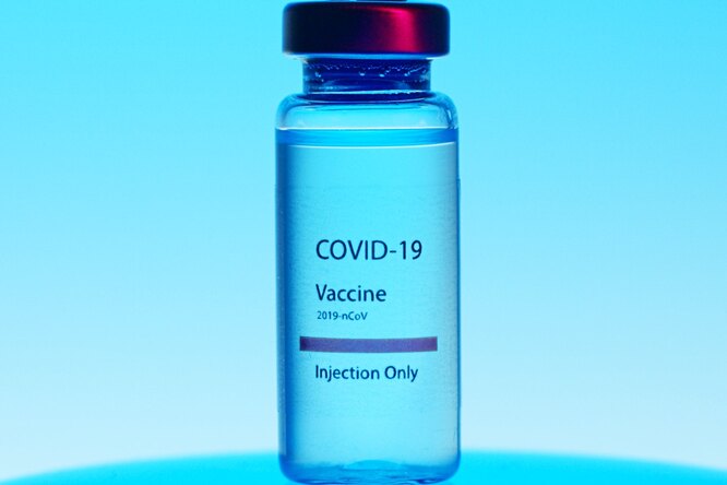 Британский научный журнал назвал вакцину «Спутник V» эффективной