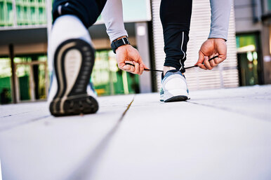 Как выбрать правильные кроссовки для бега и не попасться на уловки маркетологов?