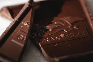 Какая доза шоколада может быть смертельно опасна?