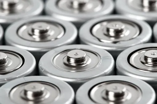 Чем алюминиевые батарейки лучше литий-ионных?