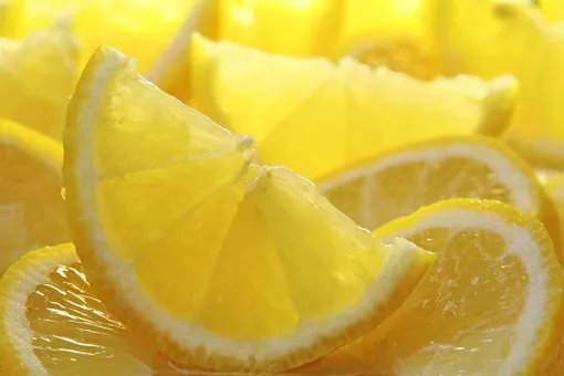 Чем витамин C реально полезен для организма
