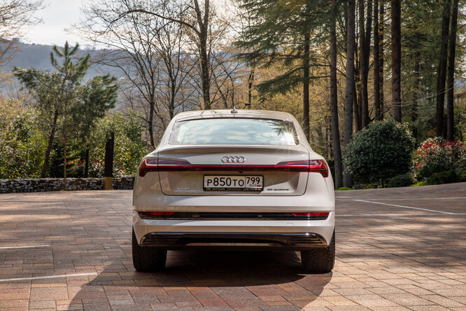 Audi e-tron Sportback