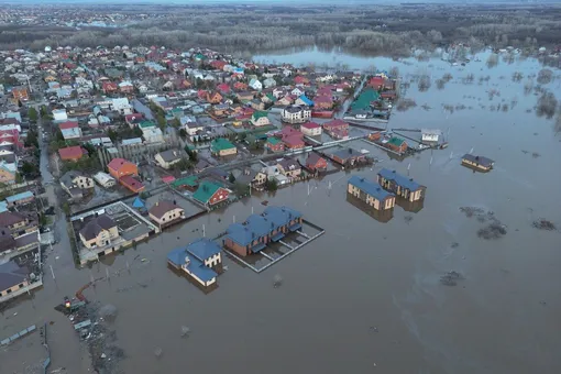 Угроза прорыва дамбы под Оренбургом: в каких населенных пунктах объявлена срочная эвакуация?
