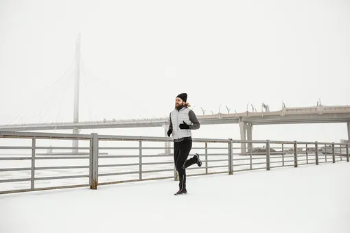 Зимние пробежки – отличный способ поднять себе настроение!