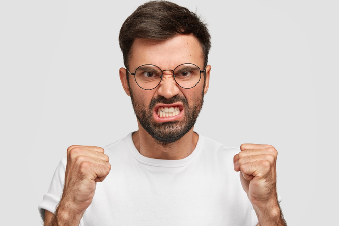 Что делать, чтобы не скрипеть зубами во сне