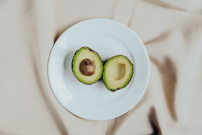 Чем полезно авокадо: 8 причин есть его каждый день