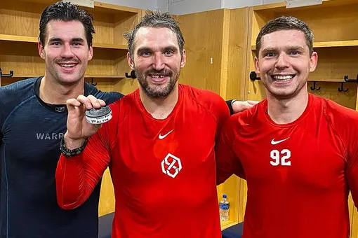 «Этот момент значит для меня очень многое»: Овечкин признан первой звездой дня в НХЛ