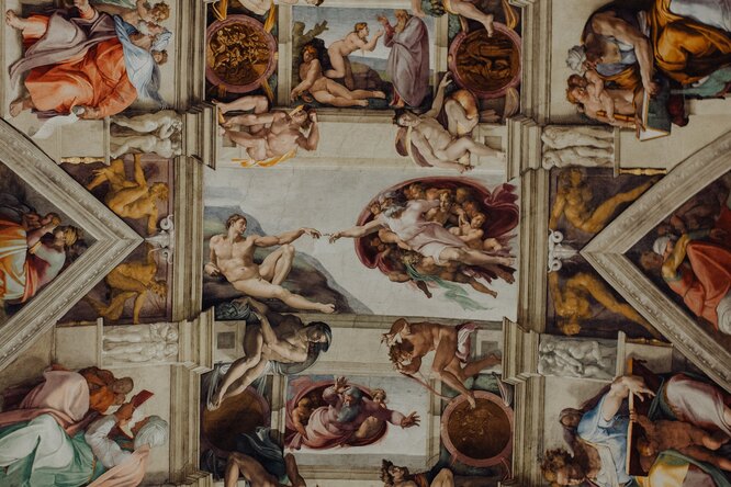 Итальянские ученые вычислили по обуви рост Микеланджело