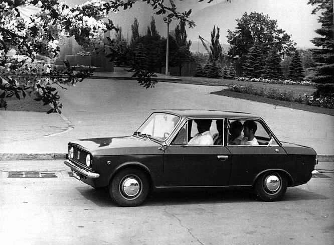 1973 год, опытный ЗАЗ-1102. Второе поколение опытных «Таврий».