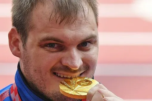 Российский легкоатлет завоевал золотую медаль в толкании ядра на Паралимпийских играх в Токио