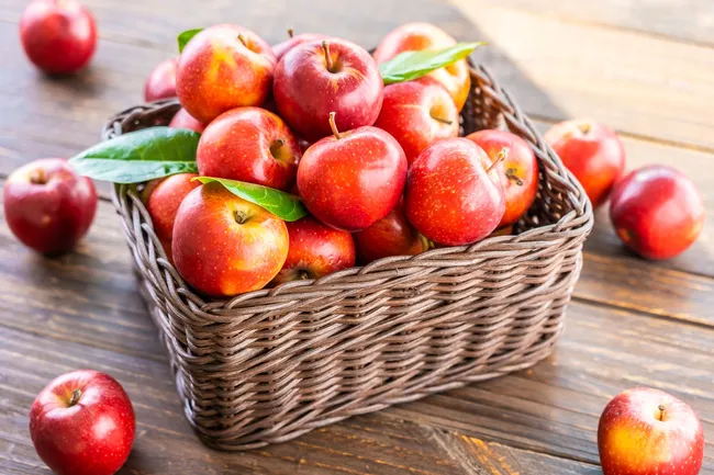 Как выбрать самые вкусные и полезные яблоки