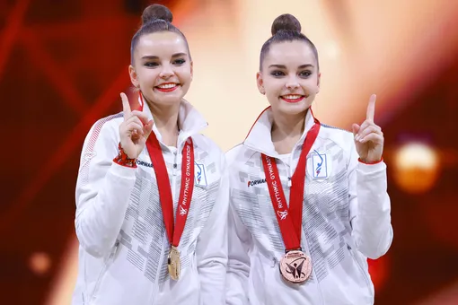 Сестры-гимнастки Дина и Арина Аверины завершили спортивную карьеру, но они продолжат выступать на шоу