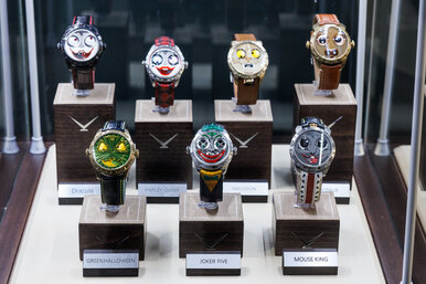 В московском Музее времени и часов открылась выставка, посвященная российскому часовщику