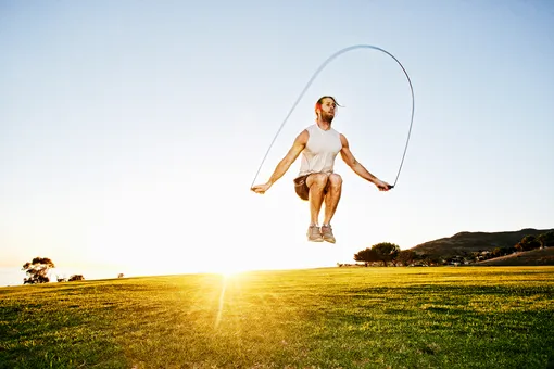 Недооцененное упражнение: как скакалка может подарить вам тело мечты