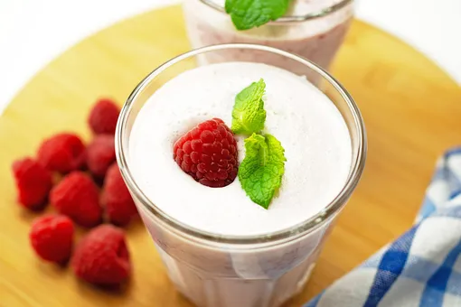 Почему важно начинать день со стаканчика йогурта: 5 главных причин