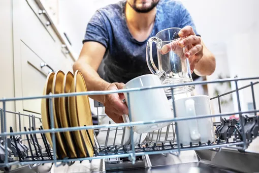 Эту посуду ни в коем случае нельзя класть в посудомоечную машину, и вот почему