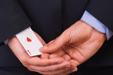 Почему успешные и влиятельные люди чаще всего обманывают других