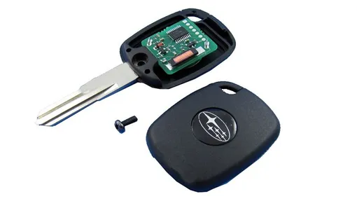 Внутри ключа-иммобилайзера находится чип для персональной идентификации водителя