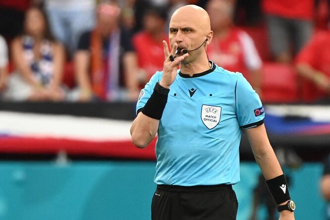 Российский арбитр будет судить матч за Суперкубок UEFA Российский арбитр будет судить матч за Суперкубок UEFA