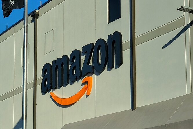 Amazon выпустит «будки для медитаций» — внутри можно будет смотреть успокаивающие видео Amazon выпустит «будки для медитаций» — внутри можно будет смотреть успокаивающие видео