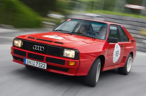 Годы выпуска: 1983-1984. В начале 1980-х Audi сделала попытку зайти на новую нишу, разработав редкий суперкар, о котором руководству компании до сих пор больно вспоминать.