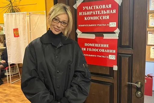 На Анастасию Ивлееву составили протокол по статье о дискредитации ВС РФ: какое наказание грозит блогерше?