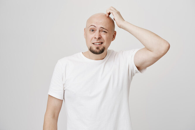 Как перестать лысеть: 3 способа, которые помогут сохранить волосы