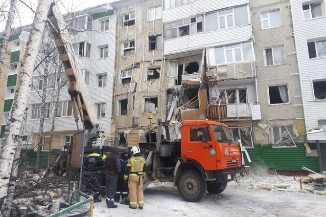 Почему взрывается резистор Почему взрывается резистор