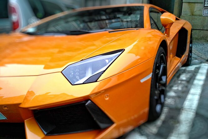 Можно ли пожарить стейк на асфальте и испечь печенье в Lamborghini? Можно ли пожарить стейк на асфальте и испечь печенье в Lamborghini?