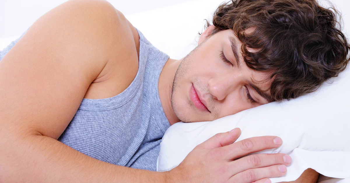 Люди, способные выспаться за 5 часов, защищены от одной из болезней мозга