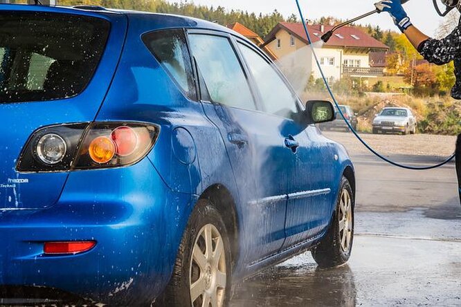 Как правильно мыть автомобиль на мойке самообслуживания и сэкономить деньги