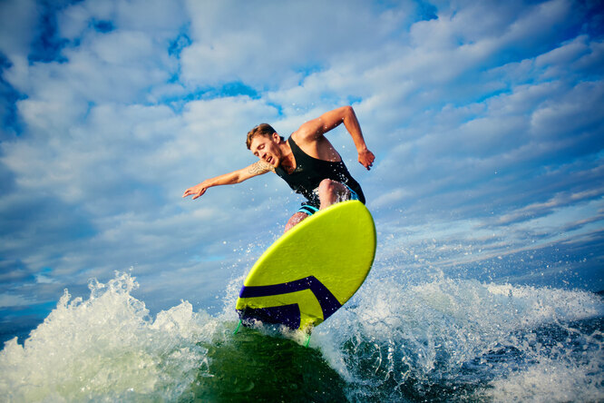 Как начать заниматься серфингом: 7 важных советов для тех, кто хочет встать на доску