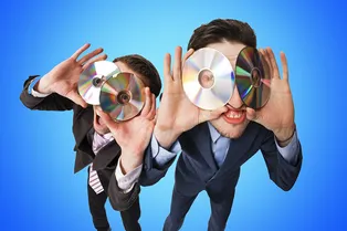 Как использовать старые CD-диски в быту: узнайте о 8 оригинальных идеях 
