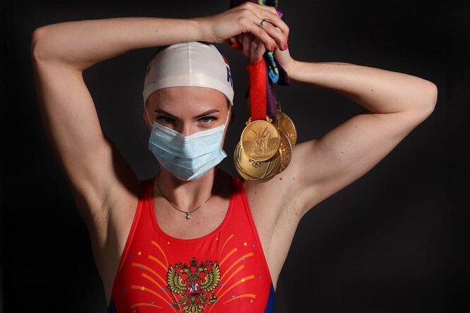 Российским синхронисткам запретили выступать на Олимпиаде в купальниках с изображением медведя