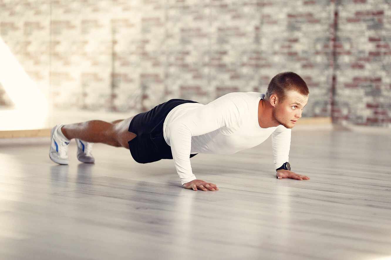 Как научиться отжиматься?