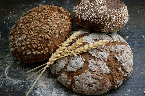 Как сохранить хлеб свежим на две недели: назван необычный способ