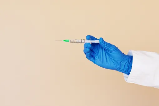 В России будут вычислять поддельные сертификаты о вакцинации от COVID-19 с помощью теста