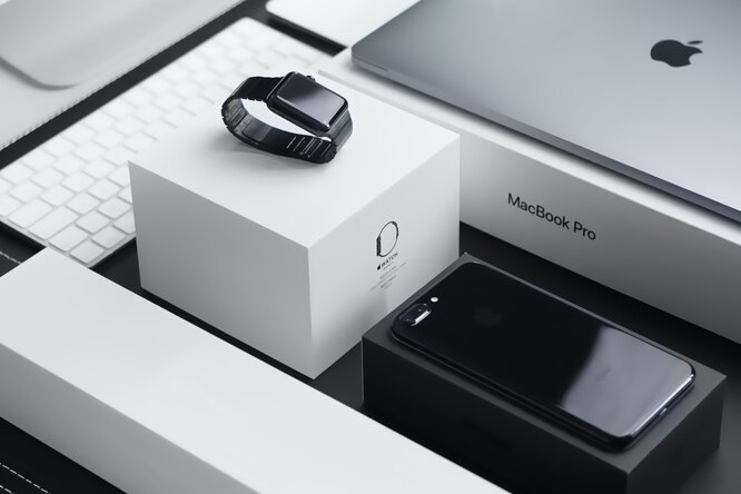 В сеть случайно слили изображение еще не анонсированных наушников от Apple AirPods 3 В сеть случайно слили изображение еще не анонсированных наушников от Apple AirPods 3