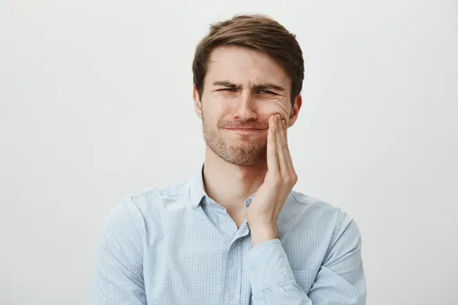 Как заглушить зубную боль народными средствами?