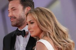 Бен Аффлек и Дженнифер Лопес тайно сыграли свадьбу