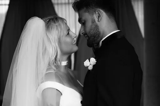 Муж Бритни Спирс опубликовал видео со своей женой на фоне слухов о разводе