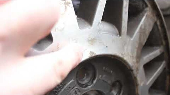 Как грамотно отреставрировать старые литые диски из алюминиево ...