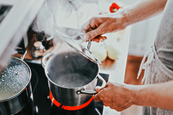Как сохранить витамины и питательные вещества продуктов при приготовлении пищи: 9 лайфхаков Как сохранить витамины и питательные вещества продуктов при приготовлении пищи: 9 лайфхаков