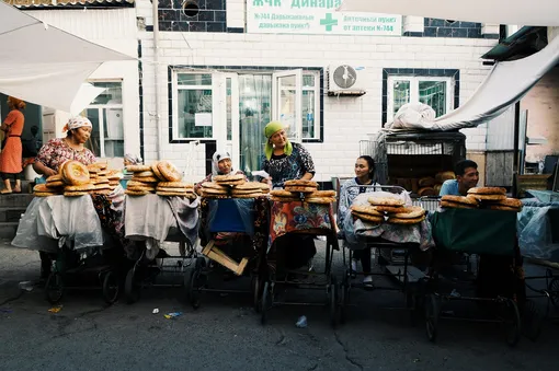 Кыргызская кухня не обходится без мучных изделий и хлеба
