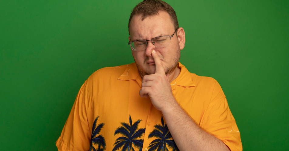 Как остановить кровь из носа и когда обращаться к врачу