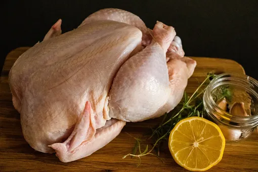 Полный гид по курице: как выбрать хорошее мясо и вкусно приготовить его?