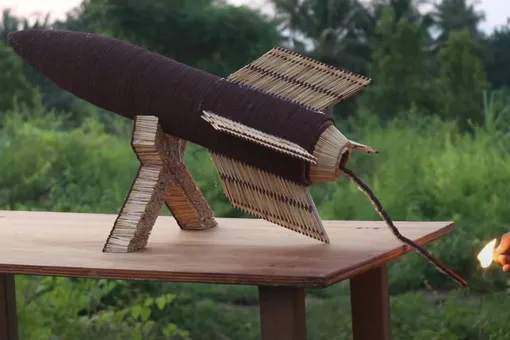 Может ли взлететь ракета, построенная из 70 тысяч спичек: удивительный эксперимент