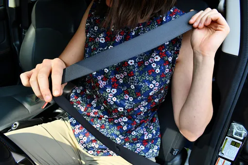 Почему ездить с заглушкой ремня безопасности еще хуже, чем не пристегиваться