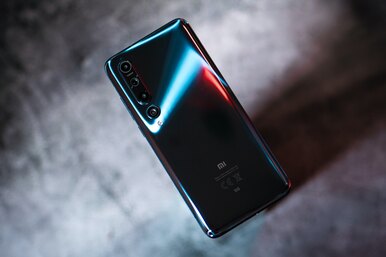 Дороже, чем последний айфон: как выглядит новый Xiaomi 13 Ultra почти за 140 тысяч рублей?
